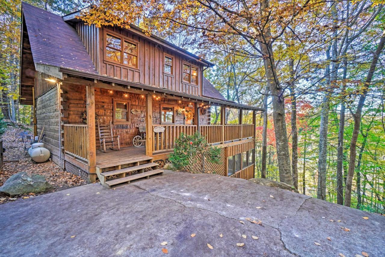 פיג'ן פורג' Grin N Bear It Cabin With Hot Tub And Fire Pit! מראה חיצוני תמונה