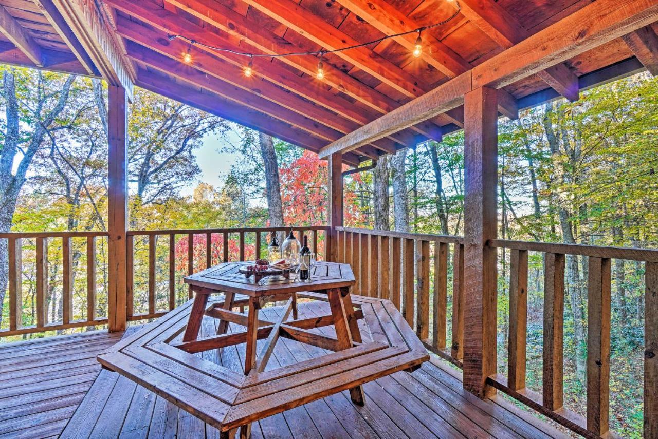 פיג'ן פורג' Grin N Bear It Cabin With Hot Tub And Fire Pit! מראה חיצוני תמונה